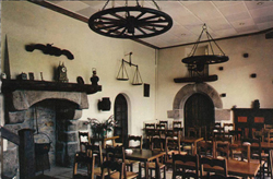 Salle de restaurant du moulin de Brezal